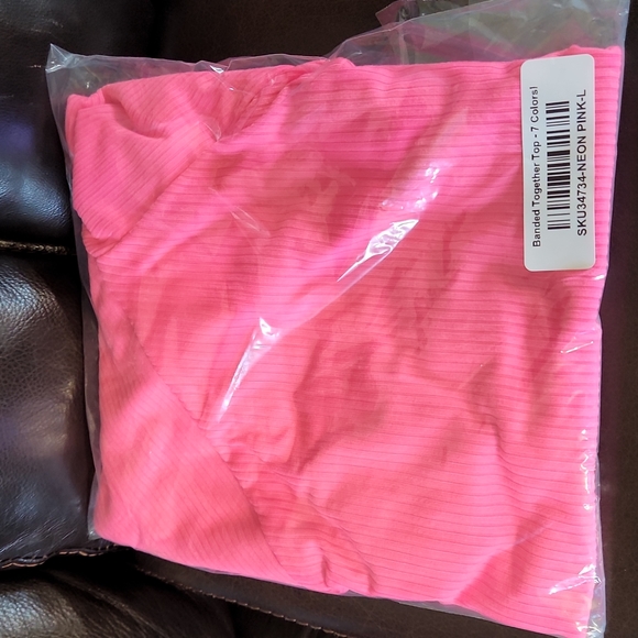 Banded Together top - Picture 2 of 2